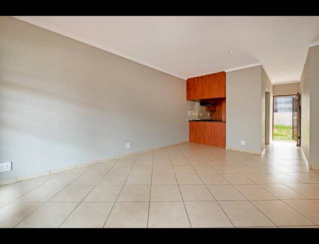 2 BEDROOM APARTMENT FOR SALE IN FERNDALE